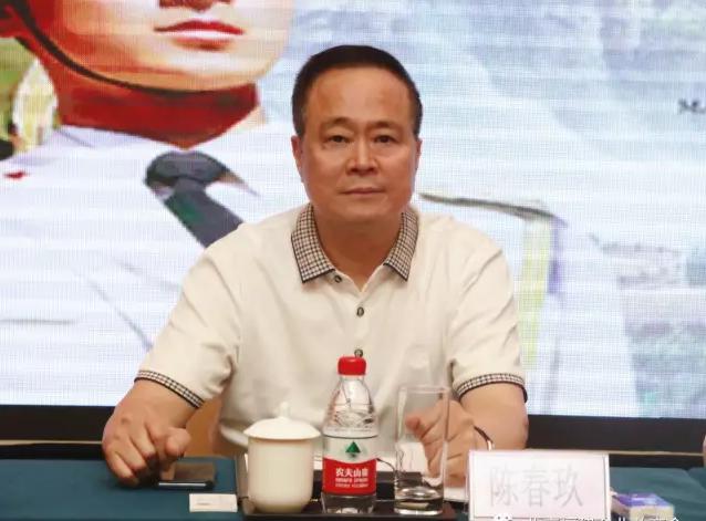 北京福建企業(yè)總商會(huì)黨委書(shū)記、會(huì)長(zhǎng)陳春玖